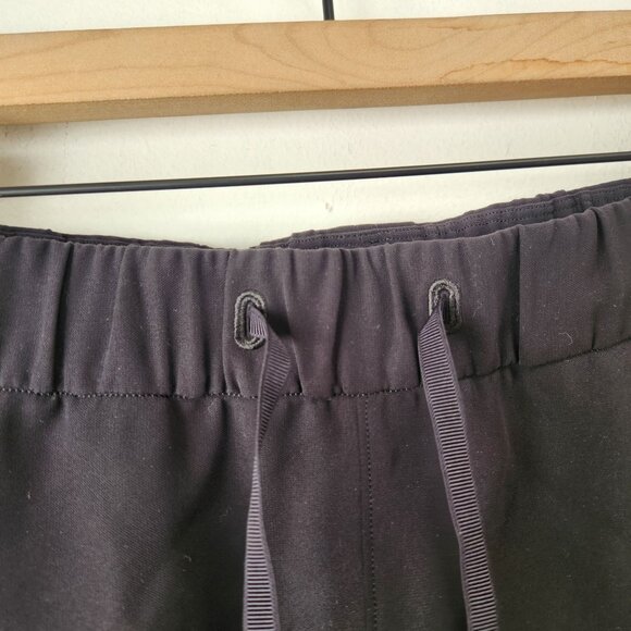 Lululemon Black On the Fly Shorts Running Activewear Women's 10 - Picture 6 of 9